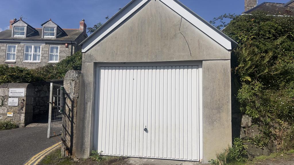 Garage for Sale Via Auction