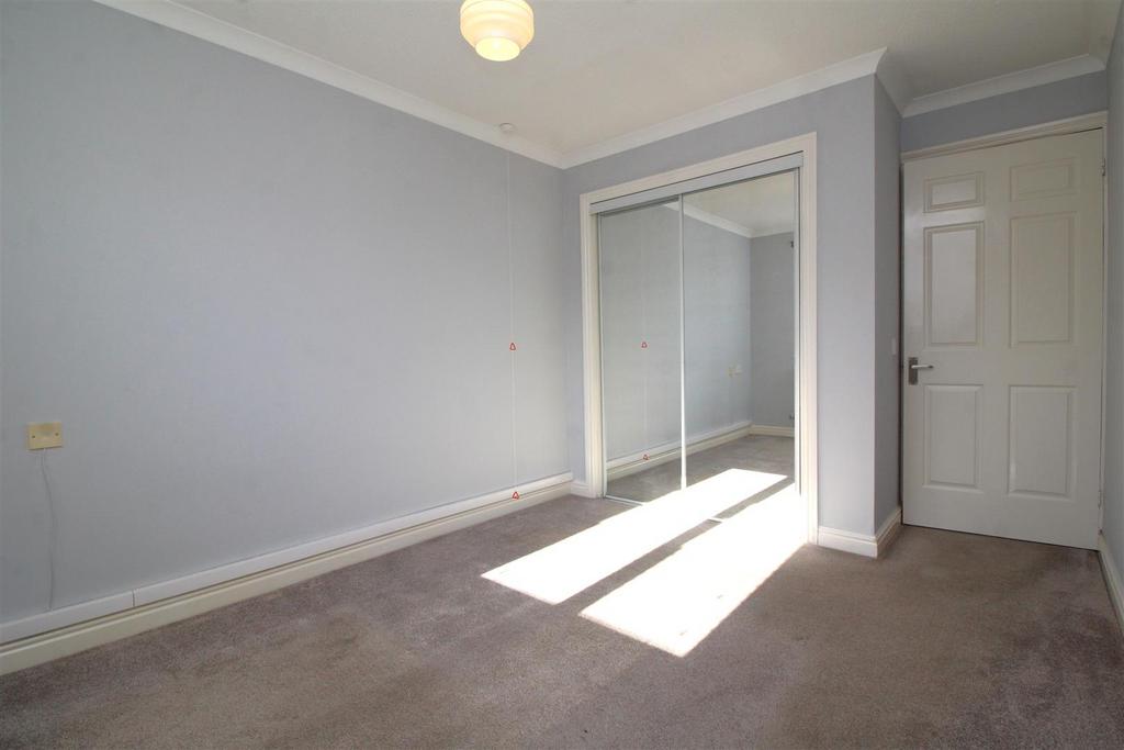 Bedroom 1.JPG
