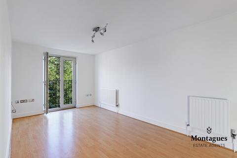2 bedroom apartment for sale, Station Approach, Theydon Bois, CM16