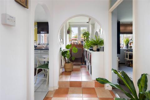 1 bedroom flat for sale, Homerton High Street, London, E9