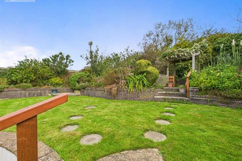 5 College Close, Westward Ho!, Bideford, EX39 1BL