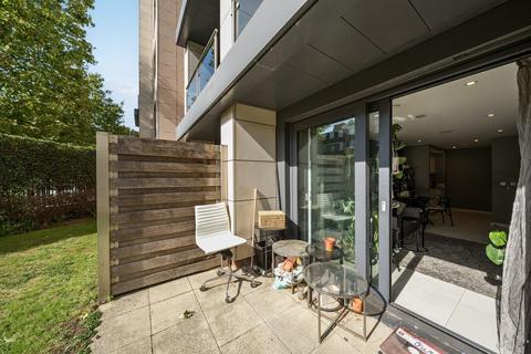 undefined, Putney Hill, London, SW15