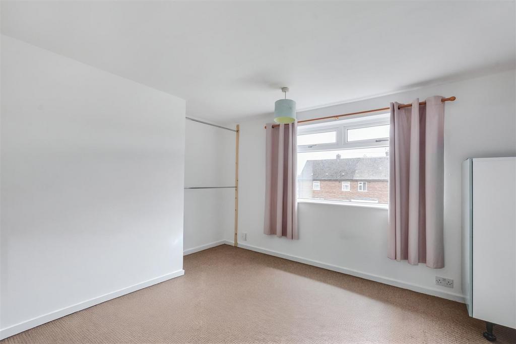 Bedroom 2 2.jpeg