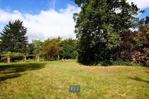 undefined, 52 Traps Hill, Loughton IG10