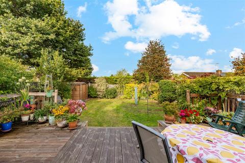 Neshicott Gresham Avenue, Hartley, Longfield, DA3 7BT