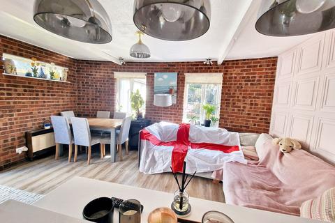 3 bedroom house for sale, Annetts Hall, Sevenoaks TN15