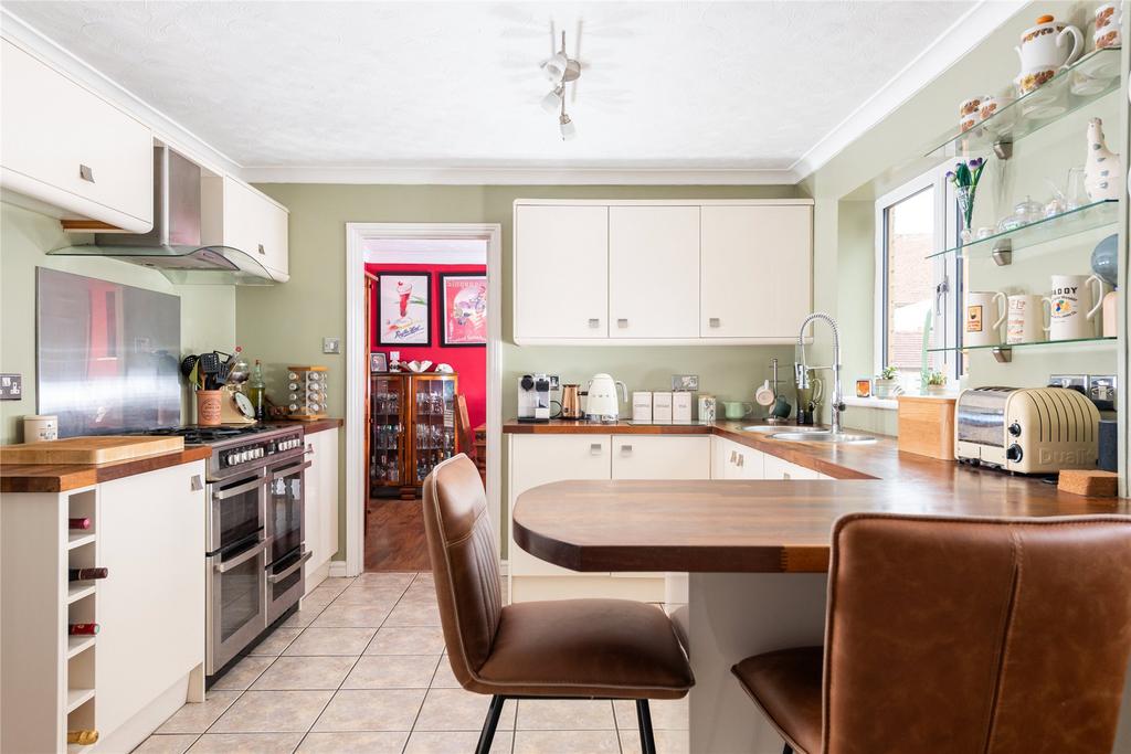 Kitchen/Breakfast