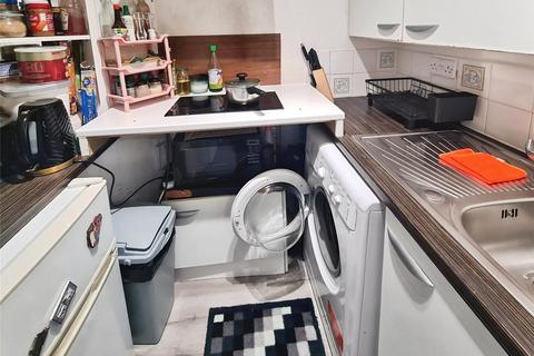 Studio to rent, Shirley Road, Hampshire SO15