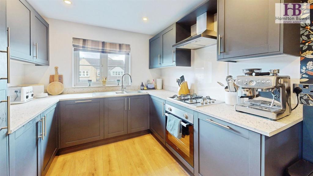 Dining kitchen