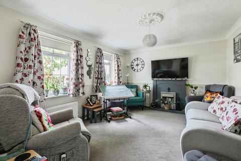 2 bedroom detached bungalow for sale, Orchard Close, Huntingdon PE28