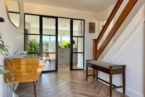 4 bedroom detached house for sale, Lucerne Road, Milford on Sea, Lymington, Hampshire, SO41
