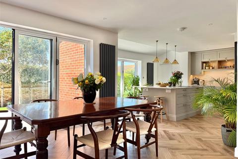 4 bedroom detached house for sale, Lucerne Road, Milford on Sea, Lymington, Hampshire, SO41