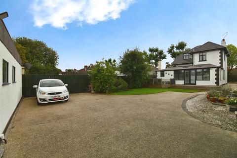 undefined, Kingston Road, Willerby, Hull