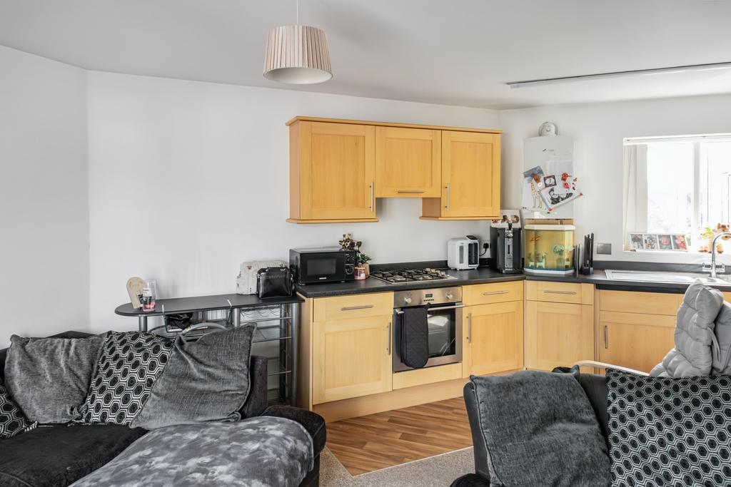Living kitchen area im5 bxgvt jpg