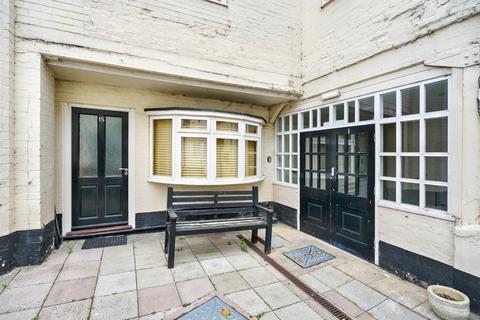 undefined, Apartment 15, The George Hotel, High Street, Leicestershire, LE13 0TU