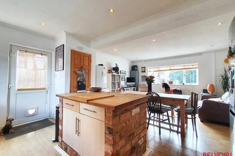 undefined, Blacksmith Lane, Cheltenham GL52