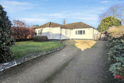 3 bedroom detached bungalow for sale, Blacksmith Lane, Cheltenham GL52