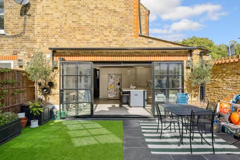 undefined, Elmfield Road, London, SW17