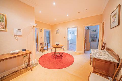 undefined, Warwick Road, Solihull, B91