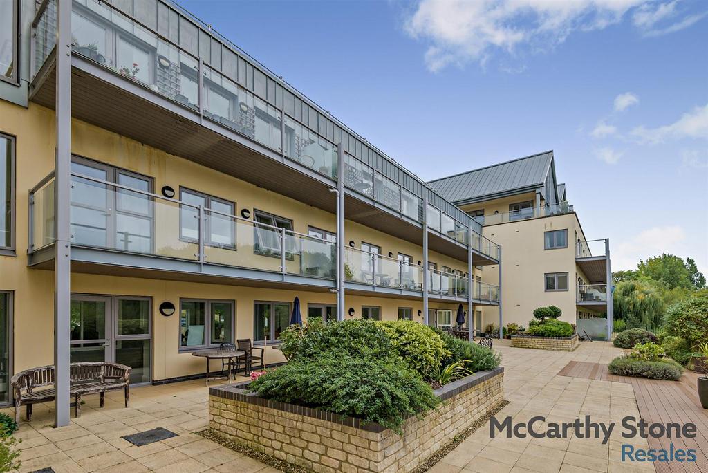 Bowles Court