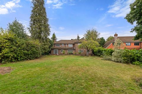 5 bedroom detached house for sale, Morella Close, Virginia Water