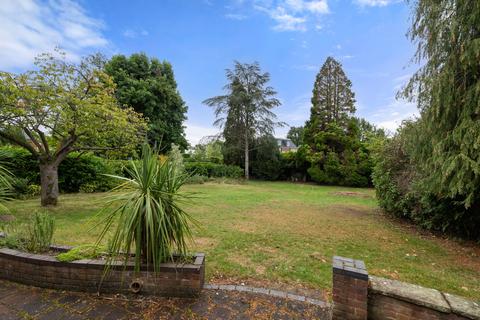5 bedroom detached house for sale, Morella Close, Virginia Water