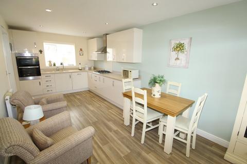4 bedroom detached house for sale, Cowslip Court, Lutterworth LE17
