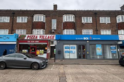 712d Kenton Road, Harrow, HA3 9QX