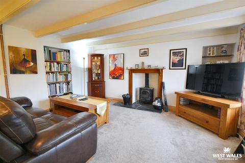 4 bedroom detached house for sale, Lower Fishguard
