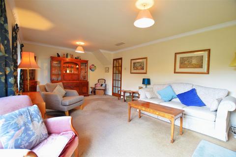 undefined, Forge Drive, Farnham Common, Slough