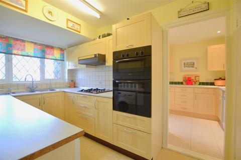 undefined, Forge Drive, Farnham Common, Slough