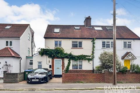 4 bedroom semi-detached house for sale, Beauchamp Road, West Molesey KT8