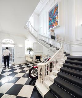 Office to rent, 59-60 Grosvenor St London W1K 3HZ