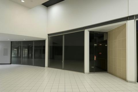 Restaurant to rent, High St Newcastle Under Lyme ST5 1PT