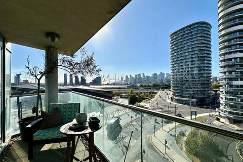 3 bedroom apartment for sale, Western Gateway, London E16