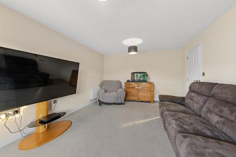 41 Arundel Drive, Grantham, NG31 8WN