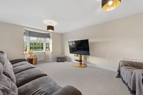 41 Arundel Drive, Grantham, NG31 8WN
