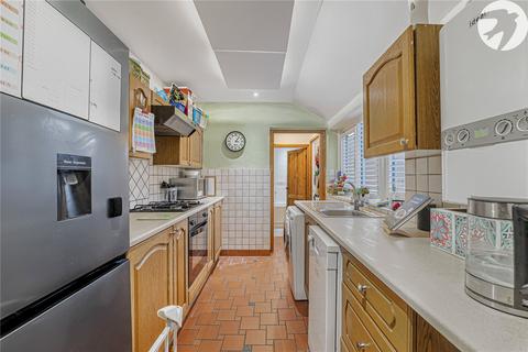 12 Betsham Road, Swanscombe, DA10 0EU