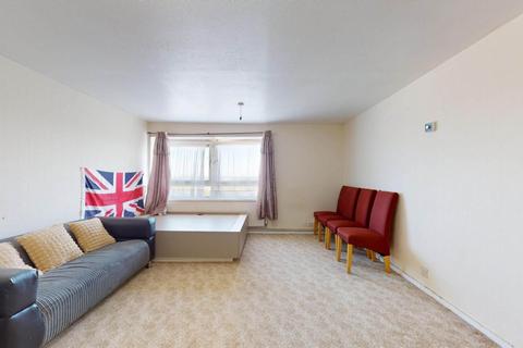 2 bedroom flat to rent, Convent Way, Hounslow