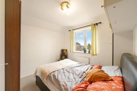 undefined, Gwendolen Avenue, London