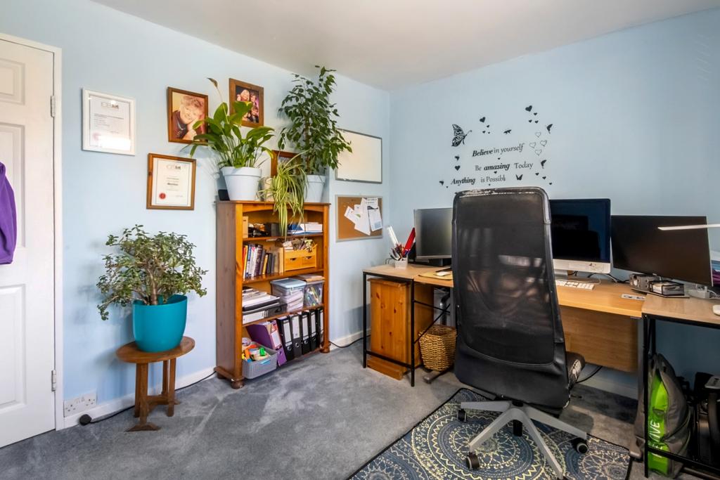 Bedroom3-5