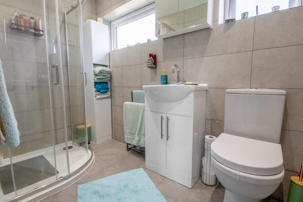 Shower Room-1