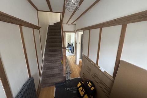 undefined, London SE25