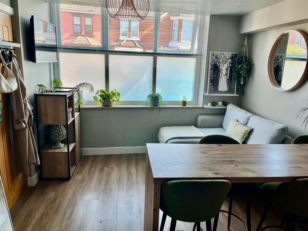 Lounge area