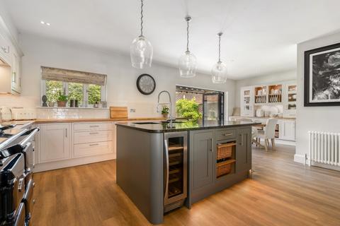 5 bedroom detached house for sale, The Avenue, Petersfield, Hampshire