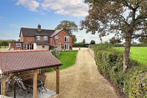 undefined, Pewit Lane, Hunsterson, CW5