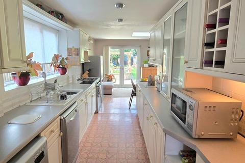 3 bedroom semi-detached house for sale, Eastwood Road, Bexhill-on-Sea, TN39