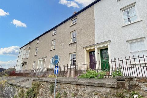 4 bedroom townhouse for sale, Gloucester Terrace, Haverfordwest