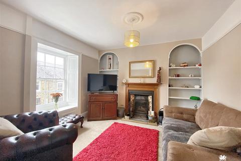 4 bedroom townhouse for sale, Gloucester Terrace, Haverfordwest