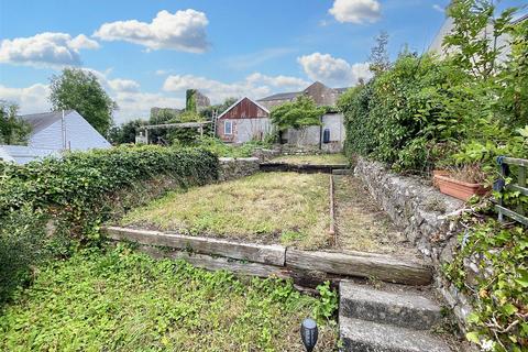 4 bedroom townhouse for sale, Gloucester Terrace, Haverfordwest